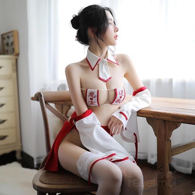 Cosplay d’infirmière japonaise